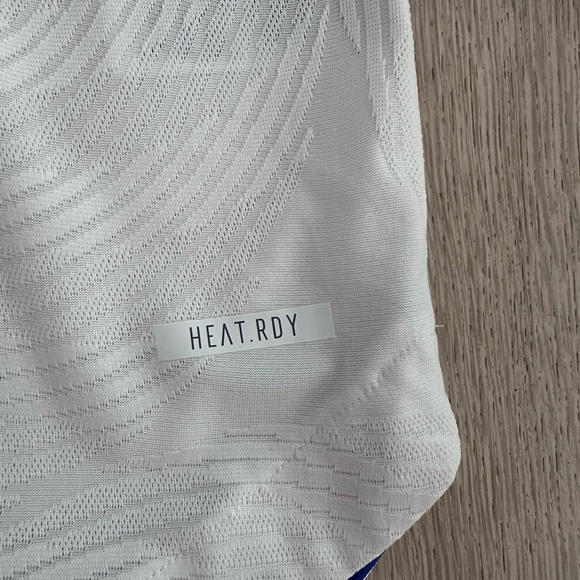 2021-2022 Real Madrid Home La Liga Kit Player Version Vini Jr Size Large - Picture 4 of 7